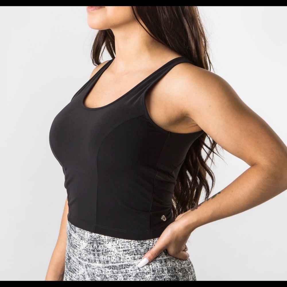 Buffbunny Bae Crop - Onyx , size Medium